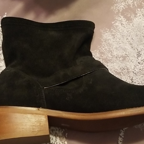 Booties - Picture 6 of 8